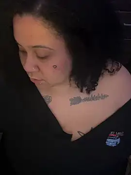Juicyjordie online show from April 30, 4:19 am