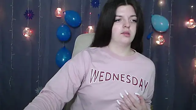 PamDares online show from January 9, 9:06 am