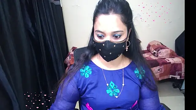 Snapshot of Arushisingh8888 chatting on July 25, 2:47 pm Arushisingh8888 online show from July 25, 2:47 pm