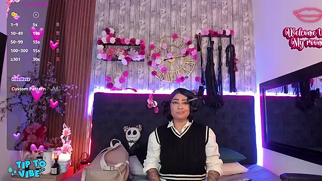 Neko Misaki online show from November 19, 12:16 pm