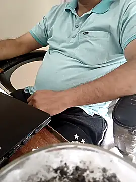 Snapshot of Hot-man39 chatting on October 22, 9:53 am Hot-man39 online show from October 22, 9:53 am