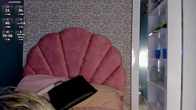 Samantha cp  online show from March 14, 12:18 pm