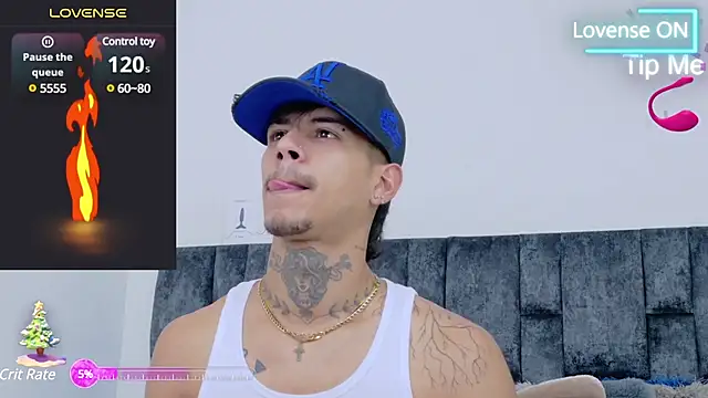 Snapshot of JAYCOB00 chatting on December 31, 9:28 pm JAYCOB00 online show from December 31, 9:28 pm