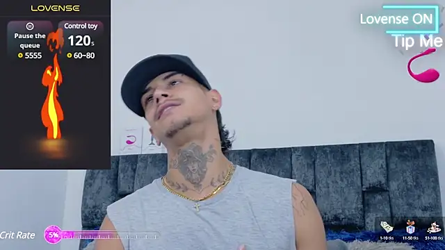 Snapshot of JAYCOB00 chatting on January 26, 2:03 am JAYCOB00 online show from January 26, 2:03 am