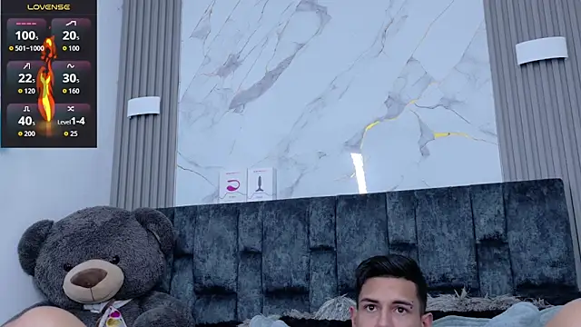 Snapshot of JAYCOB00 chatting on November 26, 1:17 am JAYCOB00 online show from November 26, 1:17 am