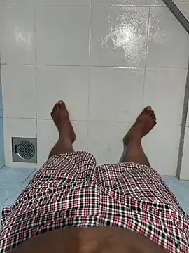 Snapshot of slave_pansilu chatting on April 25, 11:02 am slave pansilu online show from April 25, 11:02 am