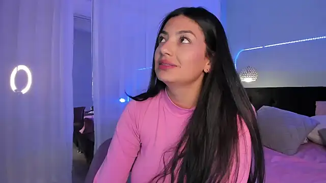 EvaaStevens online show from February 5, 6:04 pm