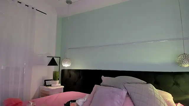 EvaaStevens online show from March 11, 11:44 am