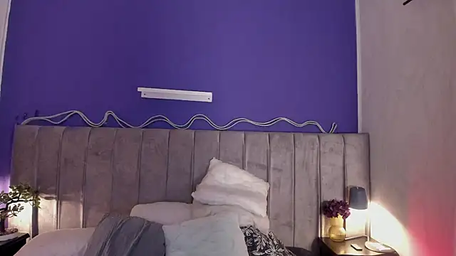 Snapshot of EvaaStevens chatting on July 15, 7:52 pm EvaaStevens online show from July 15, 7:52 pm