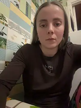 AlisaKissss online show from May 14, 7:09 pm