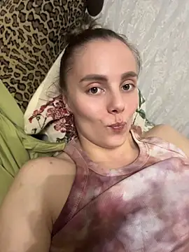 AlisaKissss online show from May 26, 8:16 pm