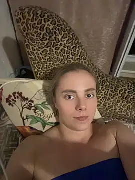 AlisaKissss online show from June 11, 7:34 pm