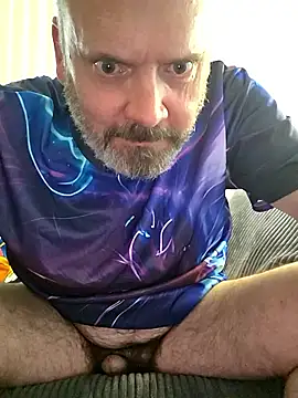Snapshot of DaddyBob55@xh chatting on June 7, 11:03 am DaddyBob55xh online show from June 7, 11:03 am