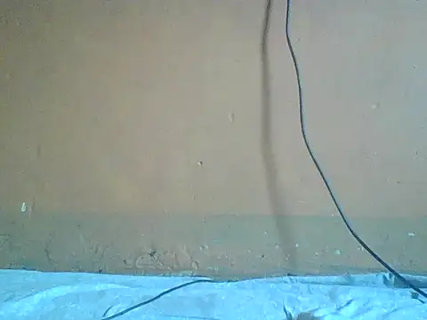 Naivegirrl online show from December 1, 9:47 am