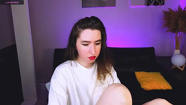 Lily xBabe online show from July 12, 7:32 am