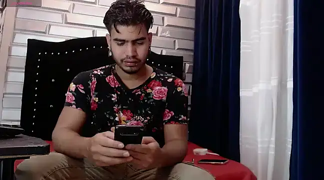 jaden 98  online show from February 1, 11:37 pm