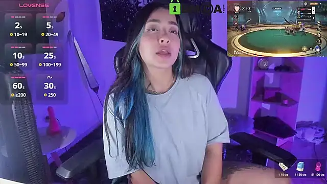 sweetcoralinee online show from February 19, 4:41 am