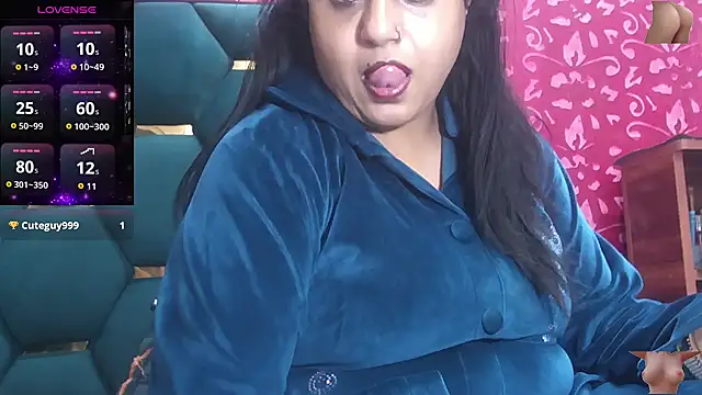 Sexy komolika online show from November 21, 4:05 pm