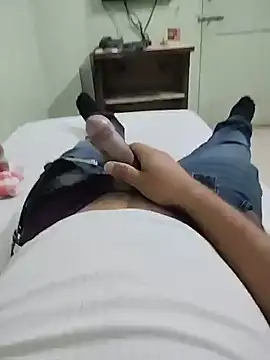 Snapshot of DADDY69SS chatting on February 21, 11:44 am DADDY69SS online show from February 21, 11:44 am