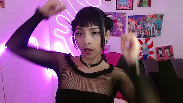 Snapshot of Kind_Scarlett chatting on February 23, 11:04 pm Kind Scarlett online show from February 23, 11:04 pm