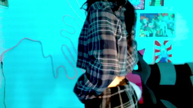 Snapshot of Kind_Scarlett chatting on March 21, 8:50 pm Kind Scarlett online show from March 21, 8:50 pm