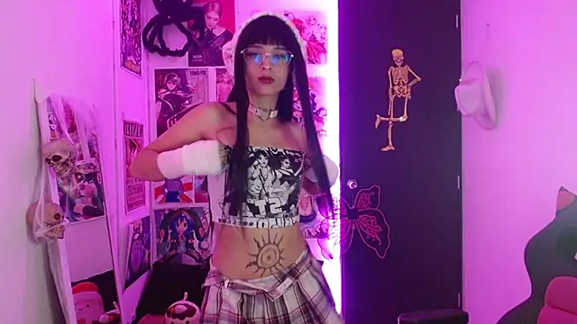 Snapshot of Kind_Scarlett chatting on November 15, 2:31 am Kind Scarlett online show from November 15, 2:31 am