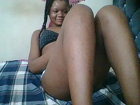 HotJeylee online show from November 27, 7:05 pm