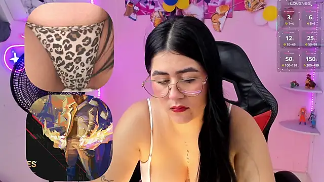 DanielaHang online show from October 1, 2:12 pm