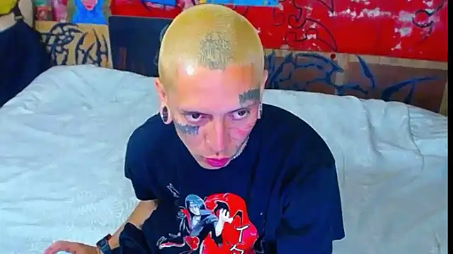 deivid estrada online show from November 20, 4:51 pm