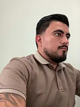 Snapshot of Rubens8866 chatting on March 18, 7:20 pm Rubens8866 online show from March 18, 7:20 pm