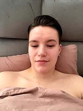 JessieFlower online show from November 1, 8:16 am