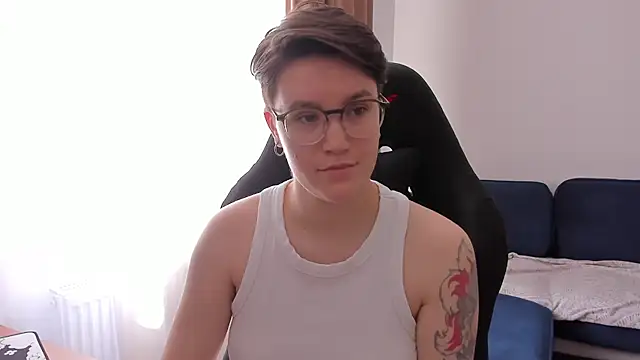 JessieFlower online show from June 13, 8:12 am