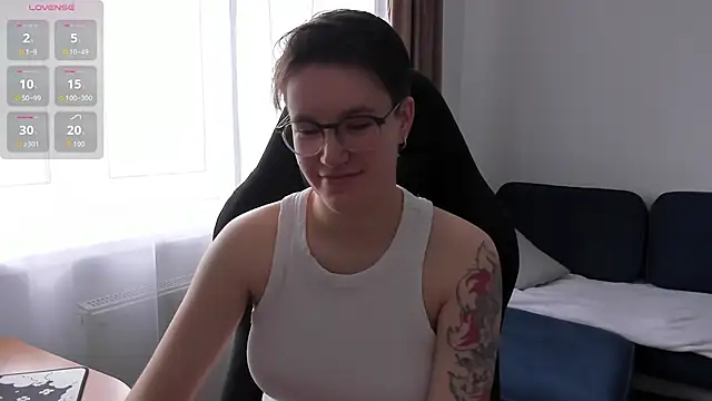 JessieFlower online show from July 11, 8:06 am