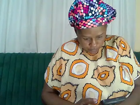 Snapshot of tight_pussy_gall chatting on December 16, 5:18 pm tight pussy gall online show from December 16, 5:18 pm