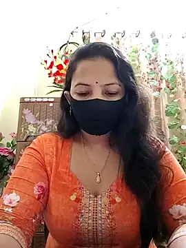 Snapshot of Payel-Sen chatting on January 13, 6:59 pm Payel-Sen online show from January 13, 6:59 pm