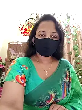 Snapshot of Payel-Sen chatting on January 17, 9:06 pm Payel-Sen online show from January 17, 9:06 pm