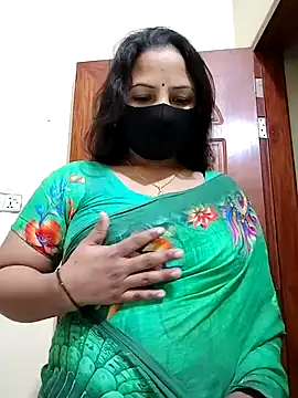 Snapshot of Payel-Sen chatting on January 28, 2:21 am Payel-Sen online show from January 28, 2:21 am