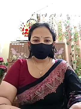 Snapshot of Payel-Sen chatting on February 2, 7:04 pm Payel-Sen online show from February 2, 7:04 pm