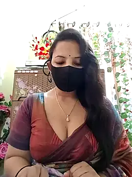 Snapshot of Payel-Sen chatting on February 5, 2:29 am Payel-Sen online show from February 5, 2:29 am