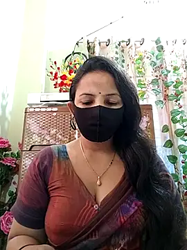 Snapshot of Payel-Sen chatting on February 9, 2:17 am Payel-Sen online show from February 9, 2:17 am