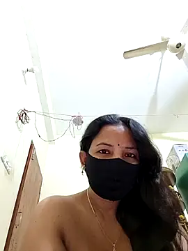 Snapshot of Payel-Sen chatting on February 10, 9:25 pm Payel-Sen online show from February 10, 9:25 pm
