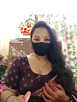 Snapshot of Payel-Sen chatting on February 13, 2:23 am Payel-Sen online show from February 13, 2:23 am