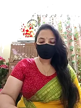 Snapshot of Payel-Sen chatting on February 24, 6:26 pm Payel-Sen online show from February 24, 6:26 pm