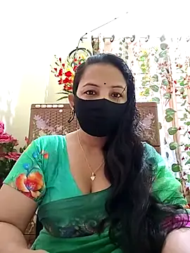 Snapshot of Payel-Sen chatting on March 5, 2:03 am Payel-Sen online show from March 5, 2:03 am