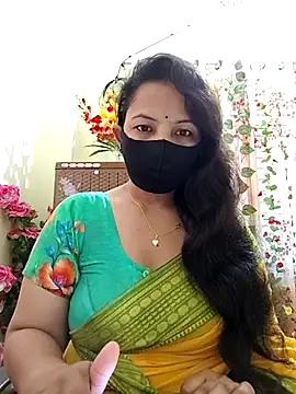 Snapshot of Payel-Sen chatting on March 15, 1:52 am Payel-Sen online show from March 15, 1:52 am