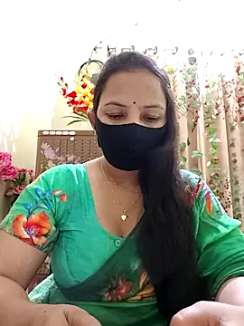 Snapshot of Payel-Sen chatting on March 18, 5:31 pm Payel-Sen online show from March 18, 5:31 pm