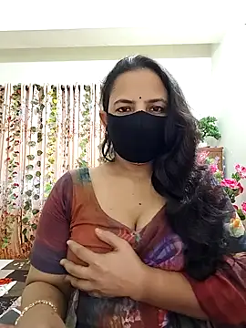 Snapshot of Payel-Sen chatting on September 17, 7:32 am Payel-Sen online show from September 17, 7:32 am
