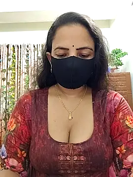 Snapshot of Payel-Sen chatting on October 21, 7:47 pm Payel-Sen online show from October 21, 7:47 pm