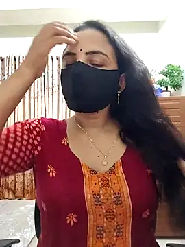 Snapshot of Payel-Sen chatting on November 13, 7:24 pm Payel-Sen online show from November 13, 7:24 pm