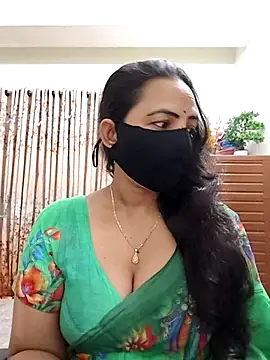 Snapshot of Payel-Sen chatting on November 25, 6:19 pm Payel-Sen online show from November 25, 6:19 pm